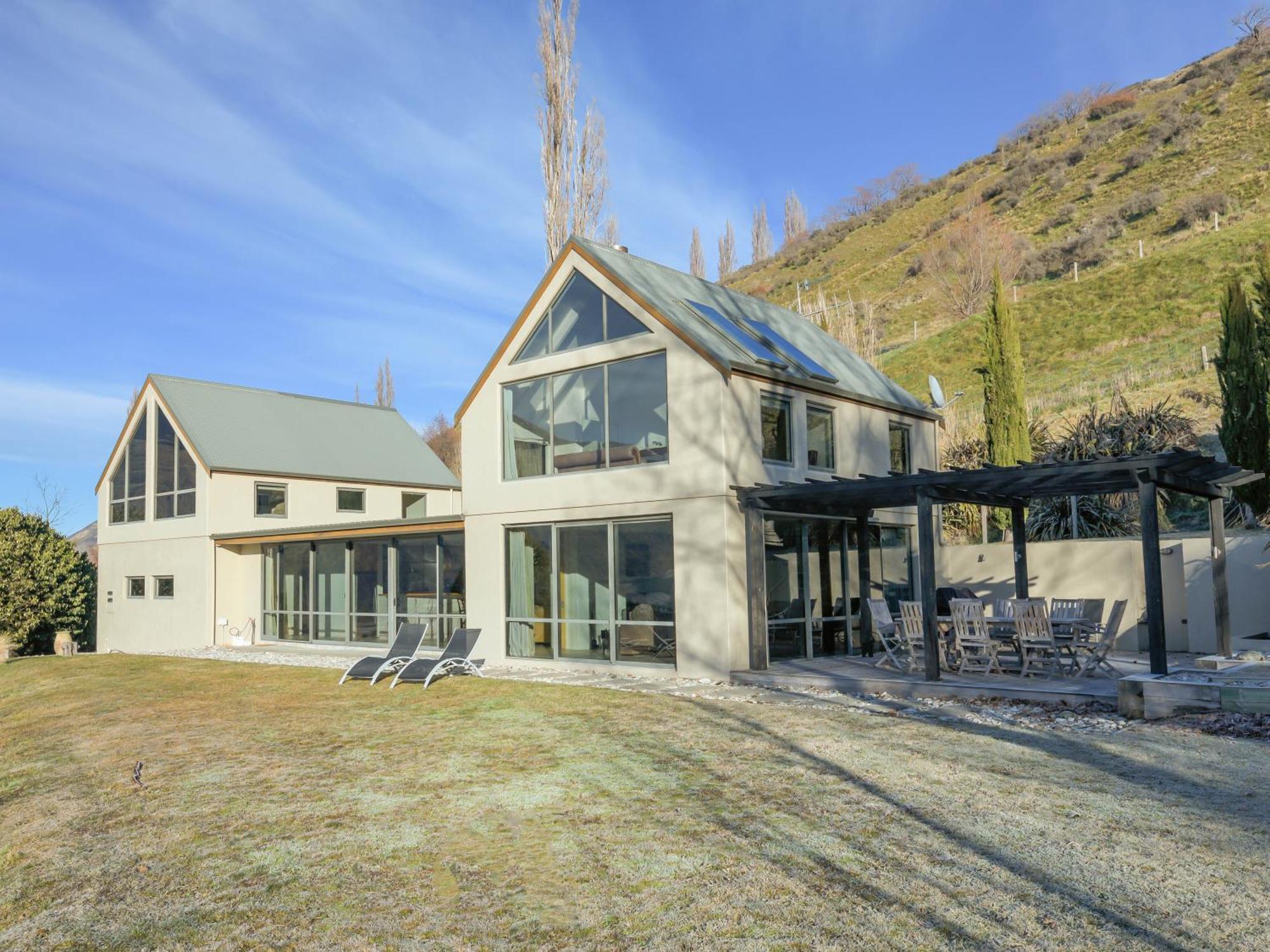 Lindmore Retreat & Spa - Luxury Family Home - クイーンズタウン エクステリア 写真